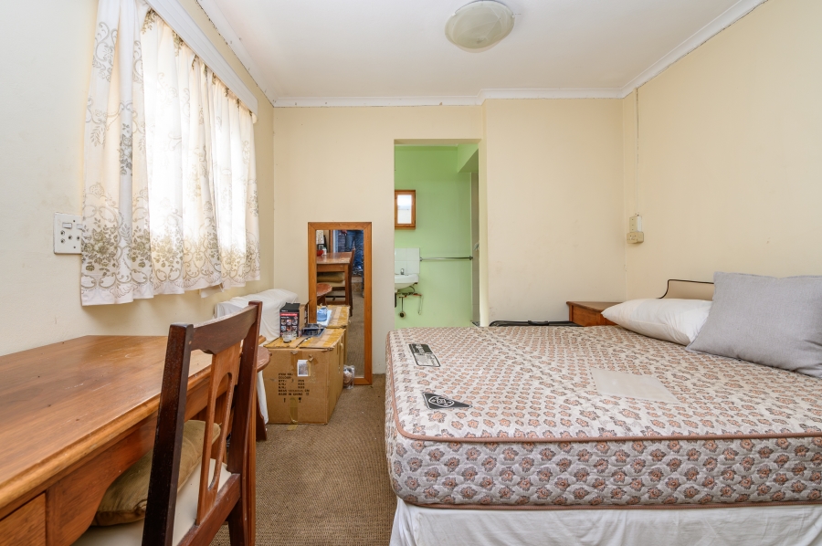 4 Bedroom Property for Sale in Summerstrand Eastern Cape